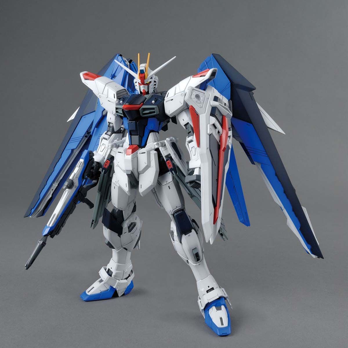 MG 1/100 Freedom Gundam Ver.2.0