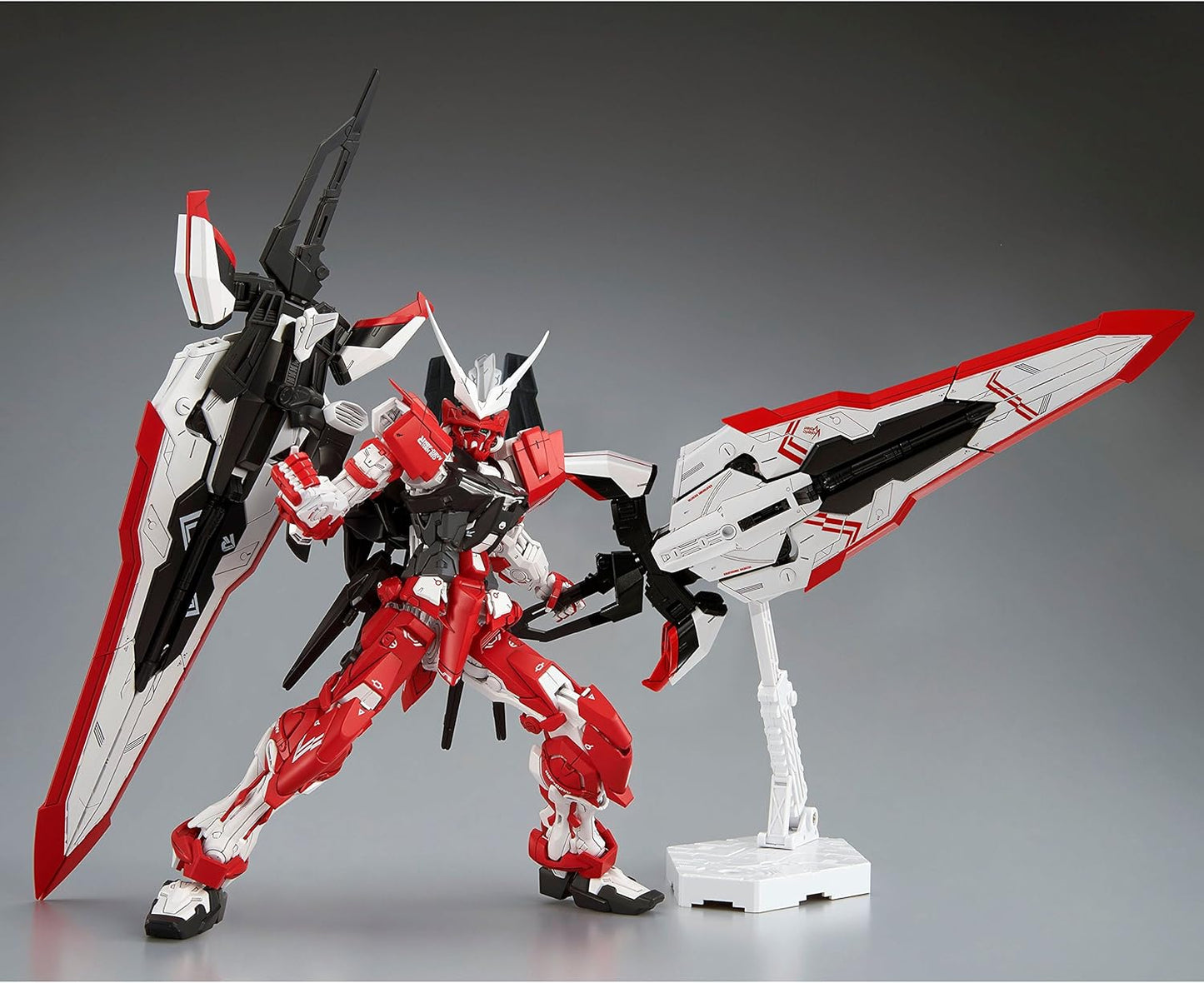 MG 1/100 MBF-02VV GUNDAM ASTRAY TURN RED