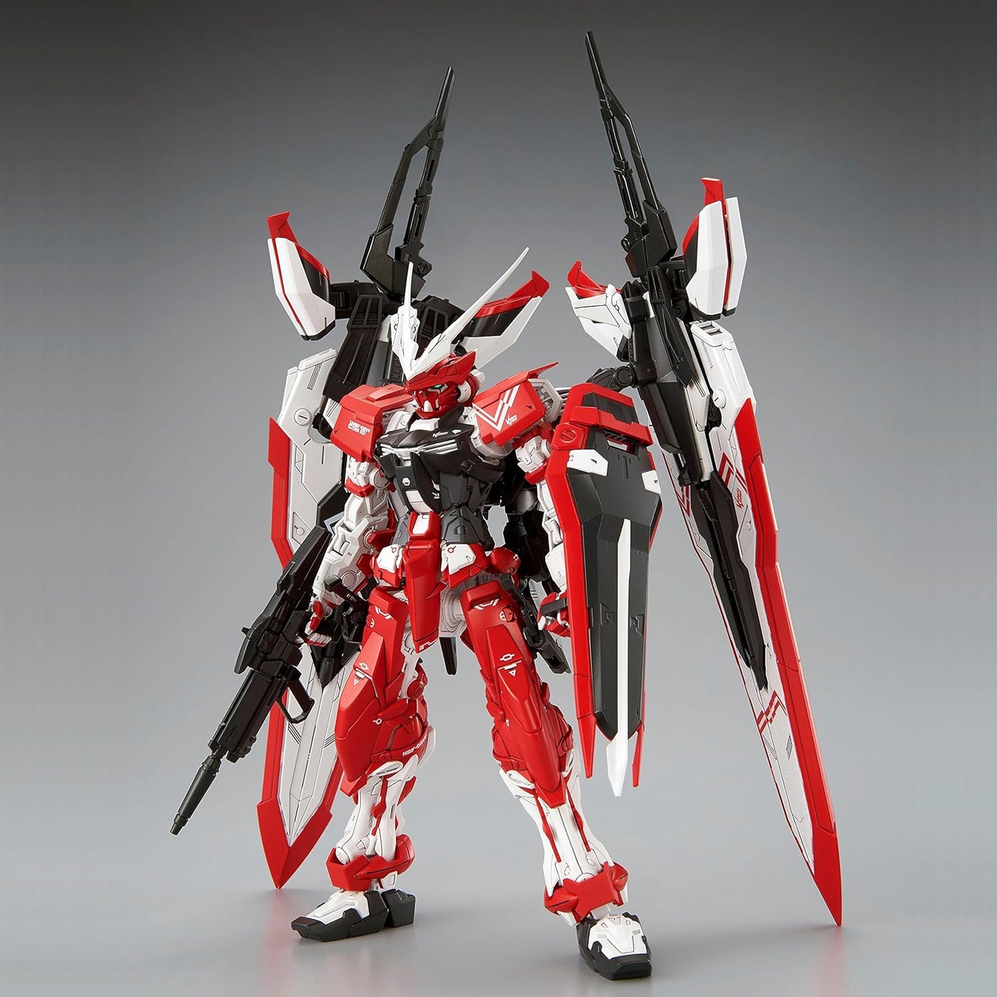 MG 1/100 MBF-02VV GUNDAM ASTRAY TURN RED