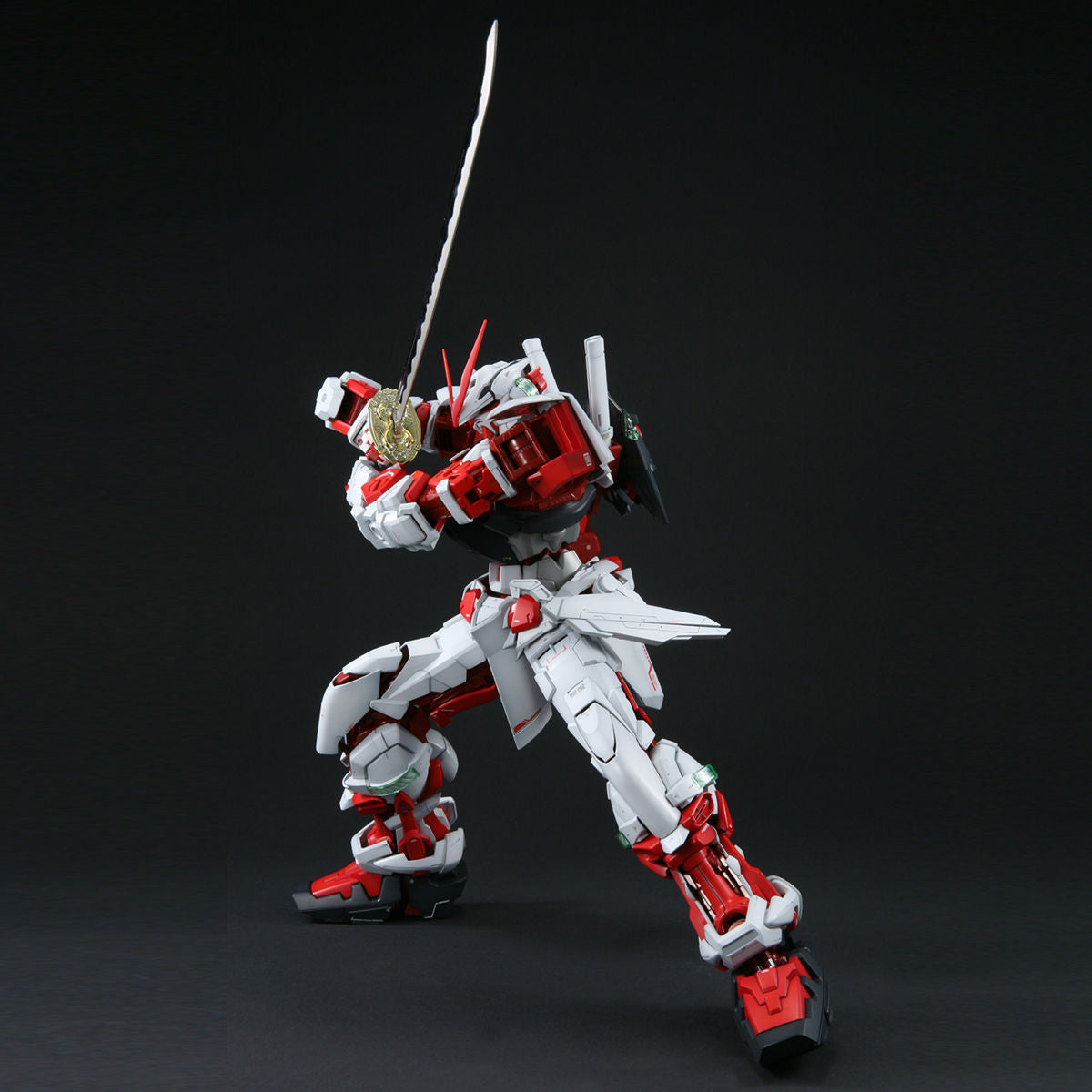 PG Gundam Astray Red Frame