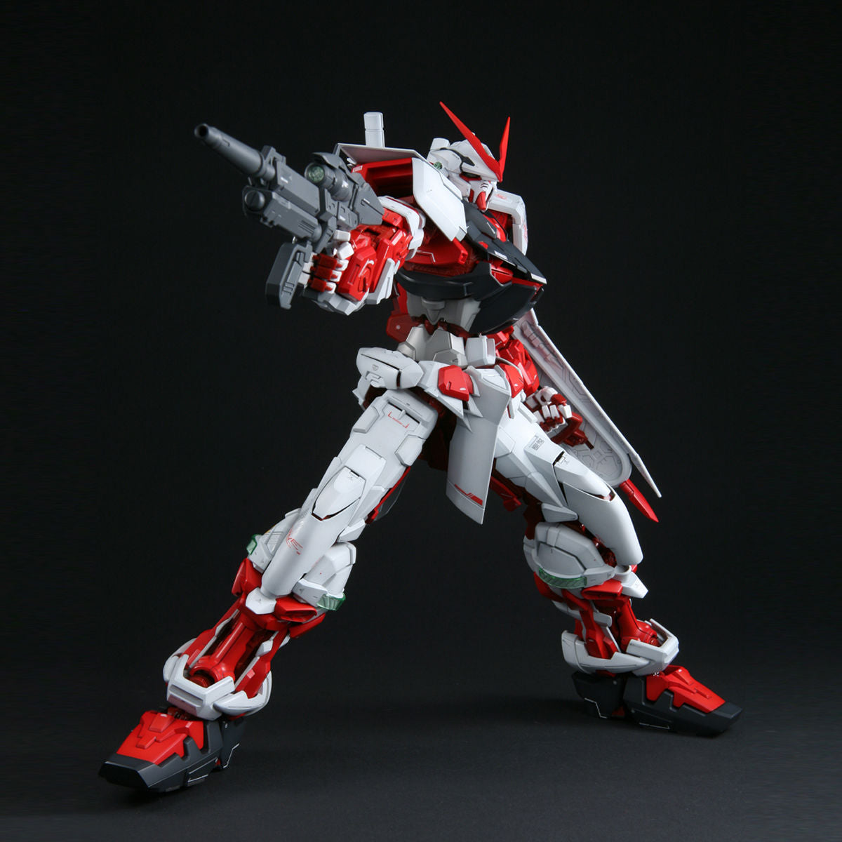 PG Gundam Astray Red Frame
