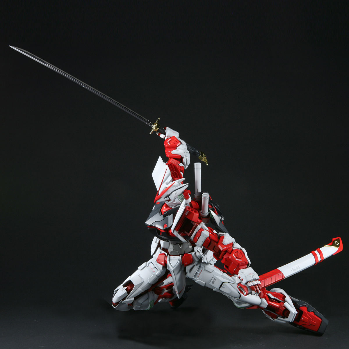 PG Gundam Astray Red Frame
