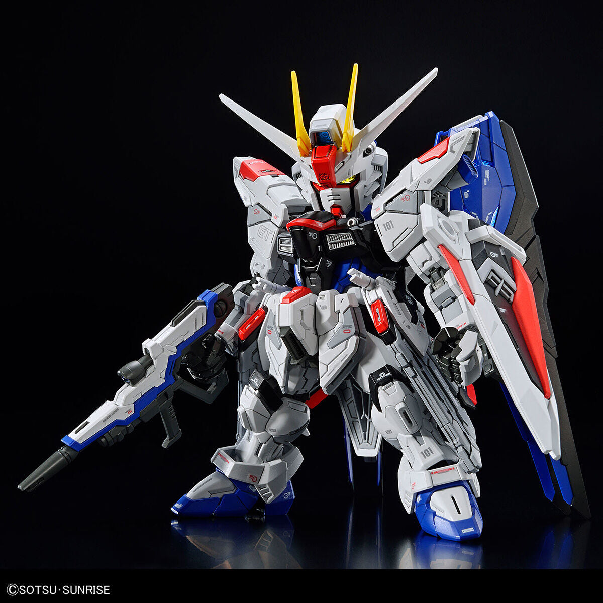 MG SD FREEDOM GUNDAM