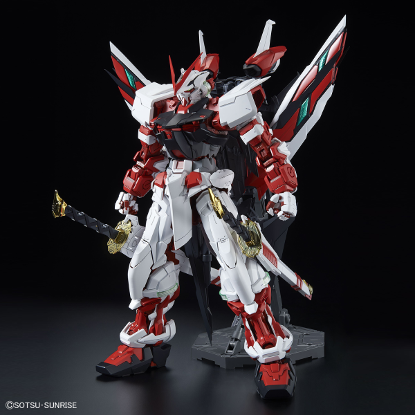 PG 1/60 GUNDAM ASTRAY RED FRAME KAI