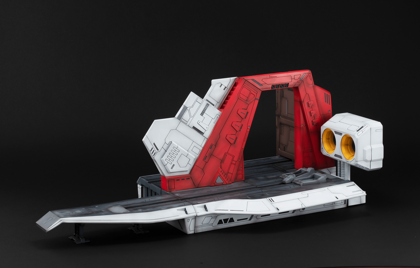 Realistic Model Series: MOBILE SUIT Z GUNDAM (1／144 HG series) Nahel Argama catapult deck 40th Anniversary Edition