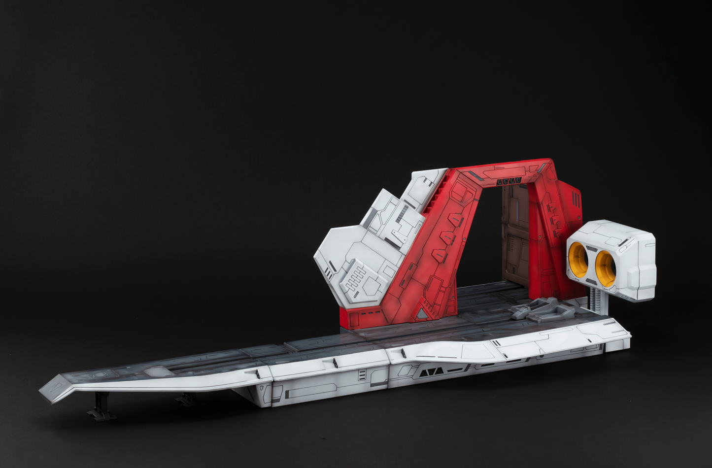 Realistic Model Series: MOBILE SUIT Z GUNDAM (1／144 HG series) Nahel Argama catapult deck 40th Anniversary Edition