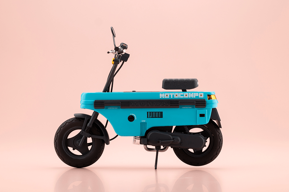 Buster Doll Knight w/ Motocompo