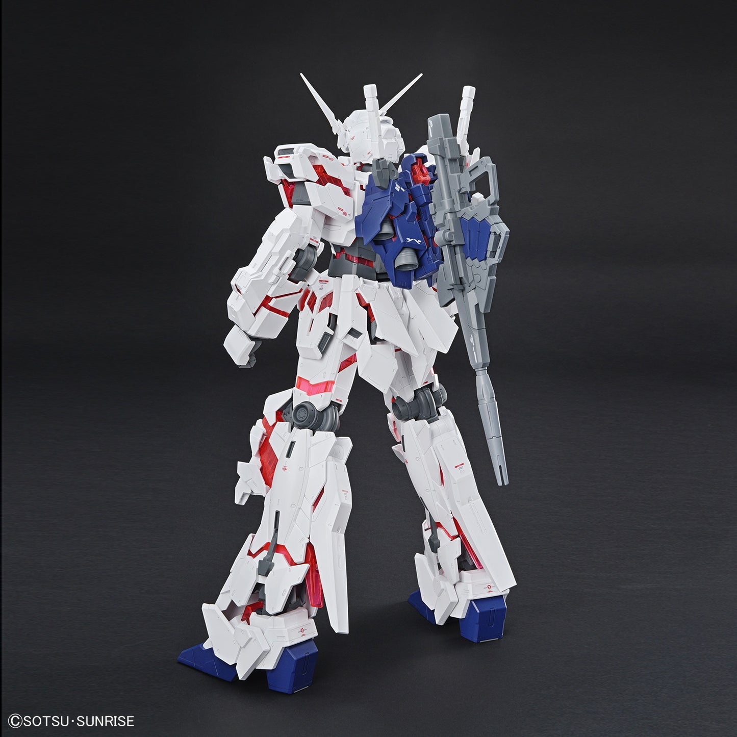 Mega Size Model - 1/48 Scale Unicorn Gundam [Destroy Mode]