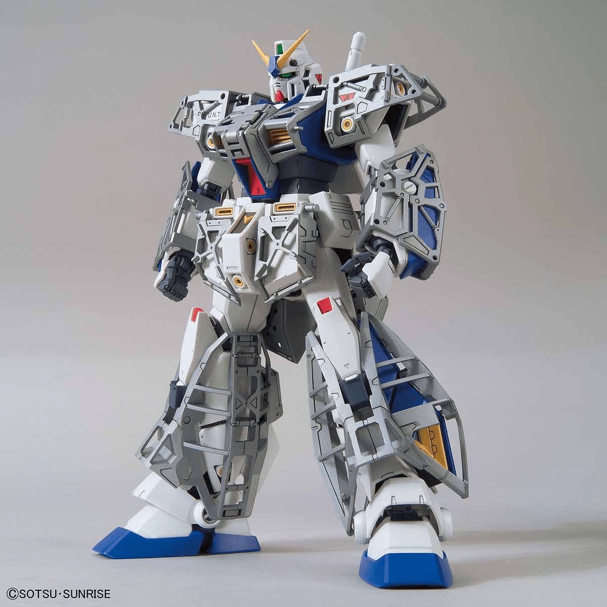 MG 1/100 GUNDAM NT-1 Ver 2.0
